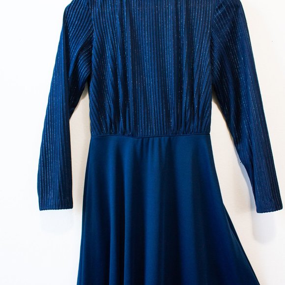 blue evening gown, floor length dress - Picture 4 of 7